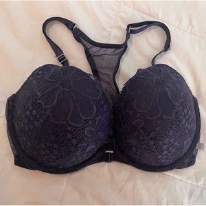 Victoria, secrets 34  DD bra